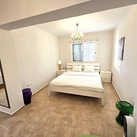 Paphos Central Penthouse Екстер'єр фото