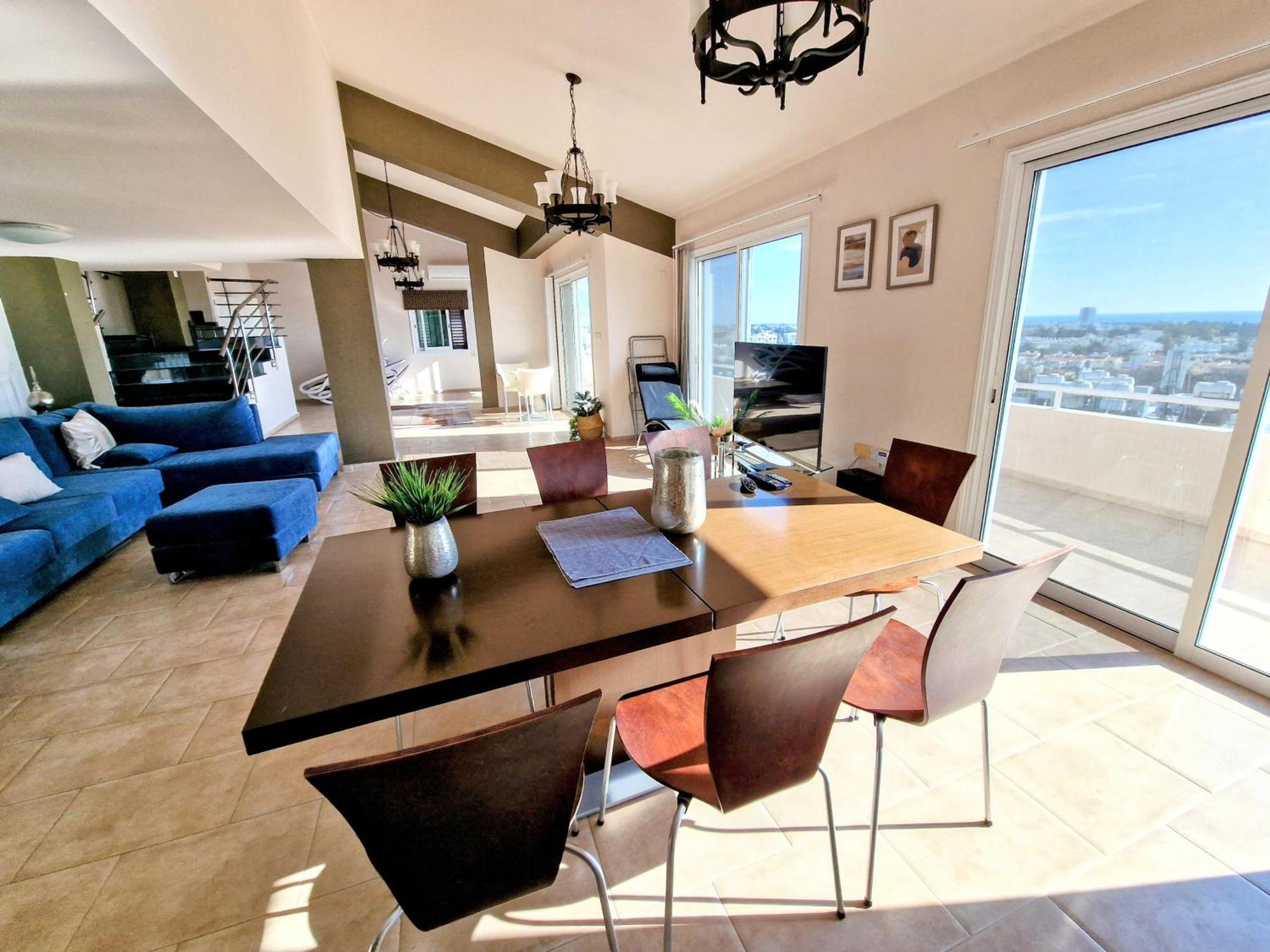 Paphos Central Penthouse Екстер'єр фото